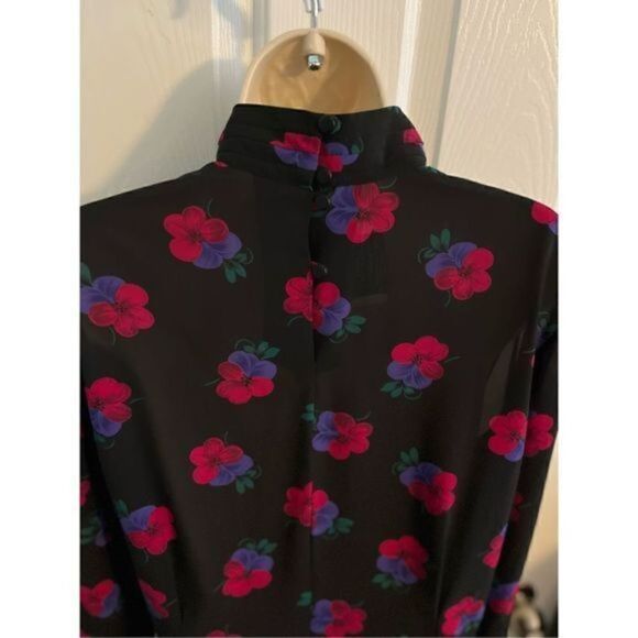 Pendleton Sheer Black Long Sleeve Blouse with Floral Pattern. Size Small - Picture 2 of 4